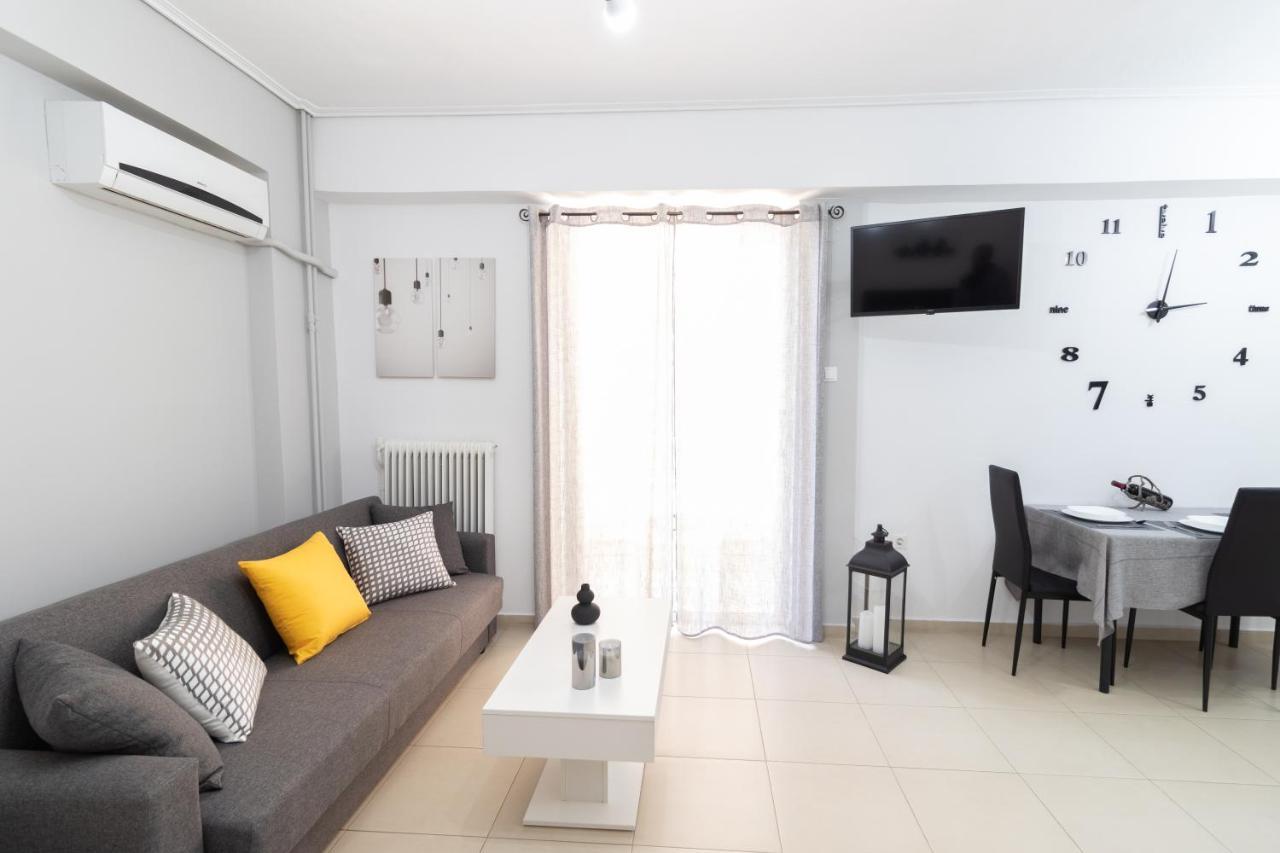 C3 Modern Spartan Apartment Exterior foto